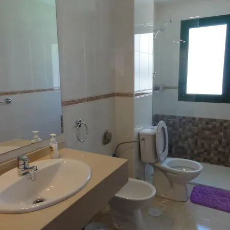 Santa Fe * Puerto del Carmen (Lanzarote)